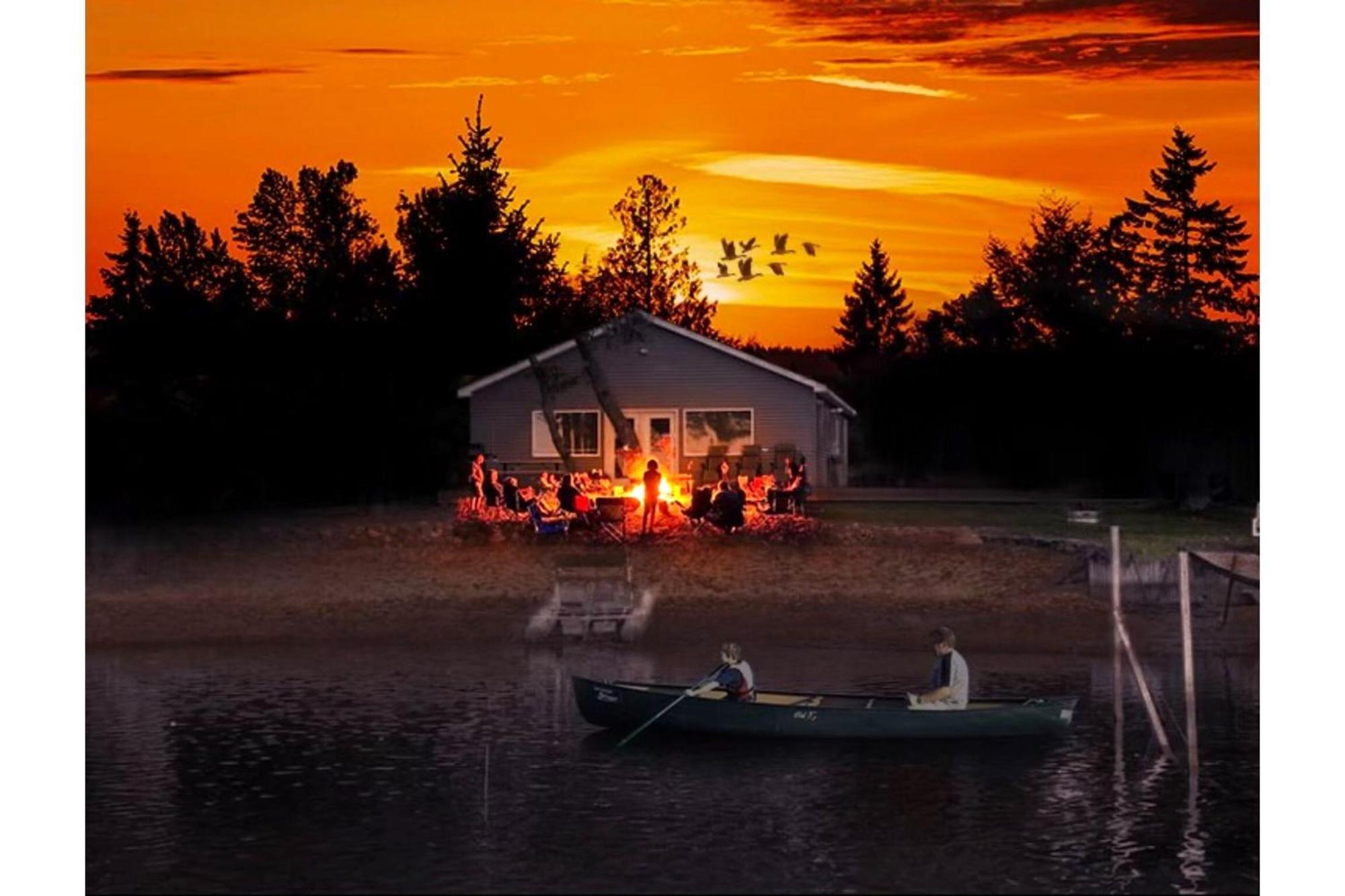 Cozy Home Lake Huron II Au Gres Екстериор снимка