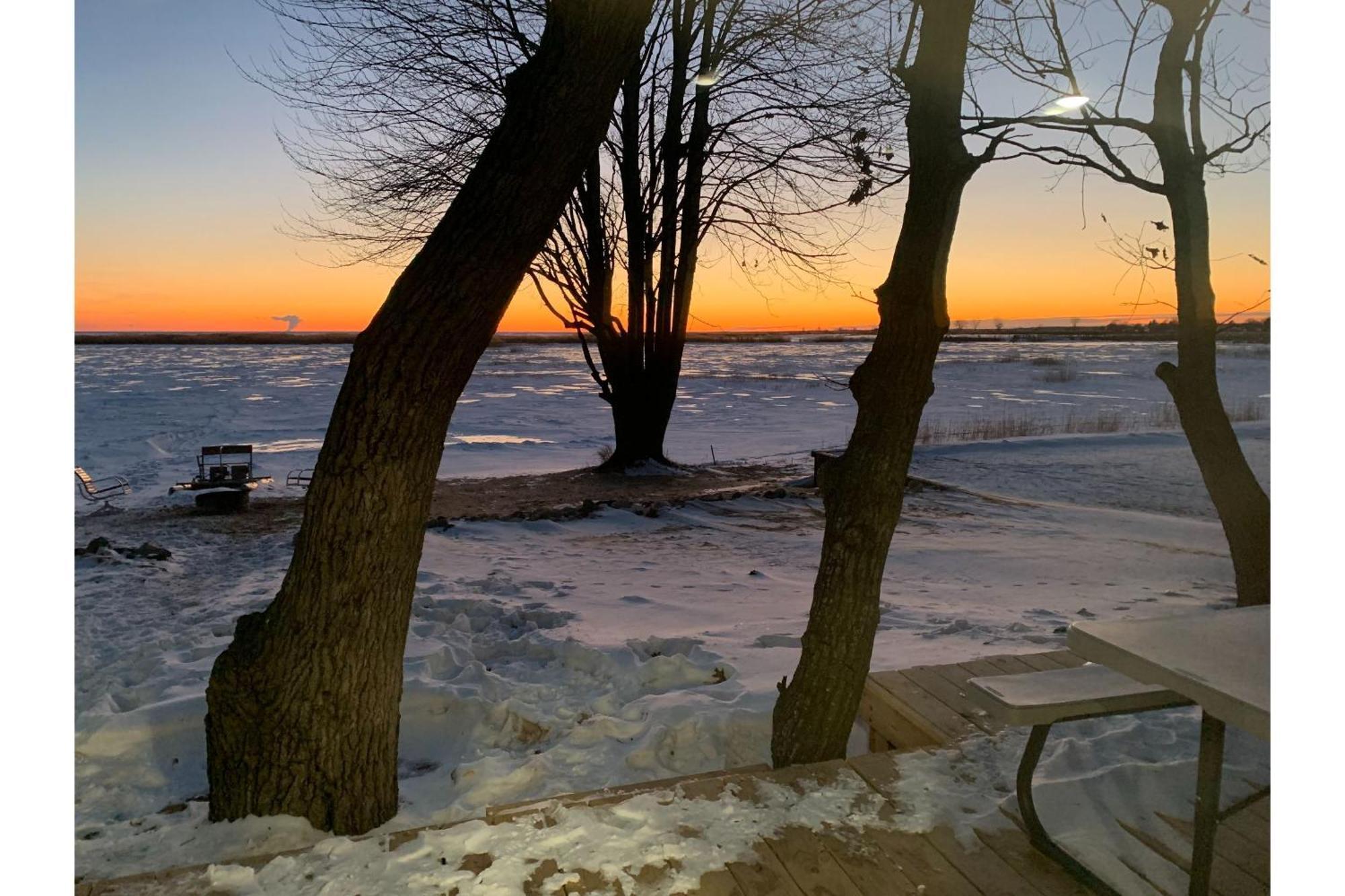 Cozy Home Lake Huron II Au Gres Екстериор снимка